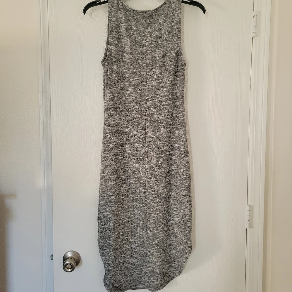 Grey 3/4 length dress - Picture 6 of 8